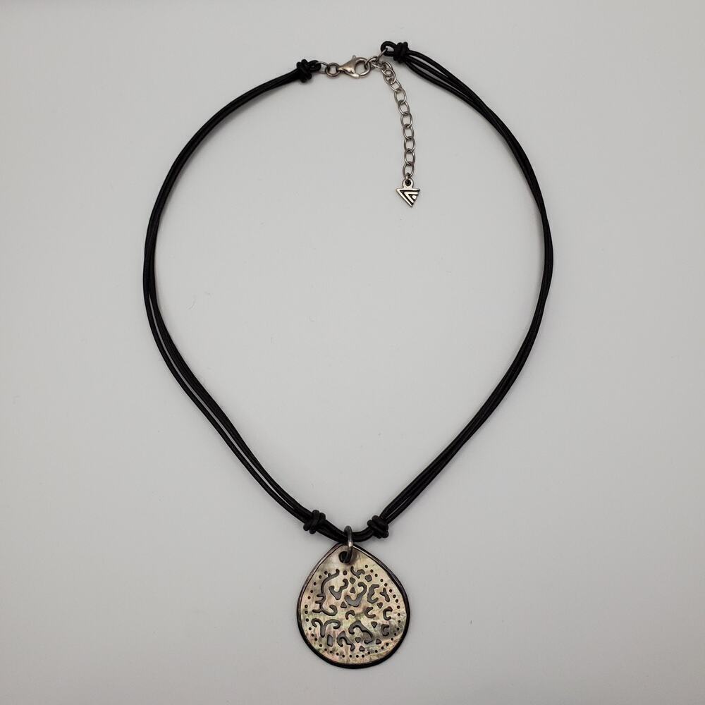 Retired Silpada Carved Lip Shell Pendant on Brown Leather Cord Necklace N1446